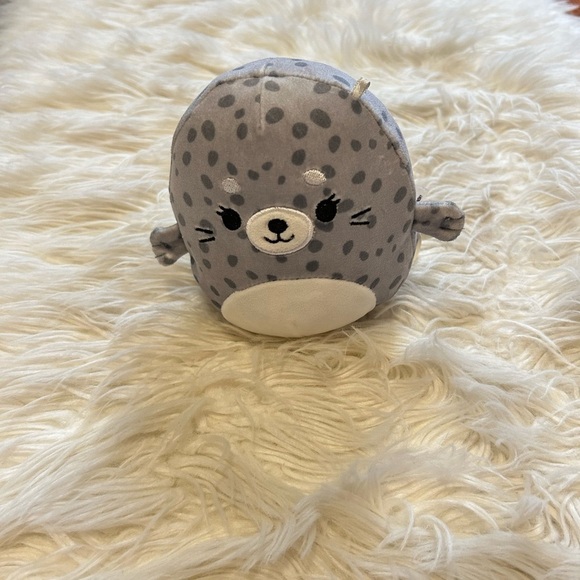 Seal squishmallow - Picture 1 of 1